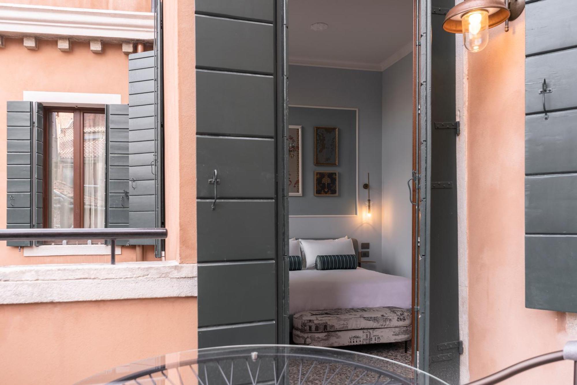 Be Mate Ponte Di Rialto Aparthotel Veneţia Exterior foto
